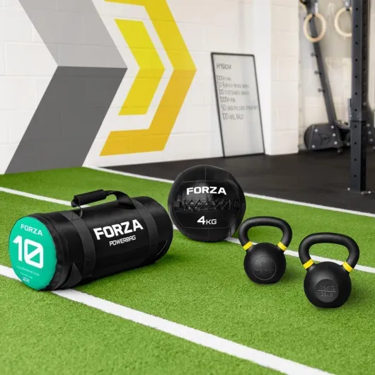 FORZA Équipement d’Entraînement de HYROX pour Femmes - Kit d'Entraînement Fonctionnel avec Kettlebells, Sac Lesté et Wall Ball - HYROX et Renforcement Musculaire Ensemble de Poids Standard