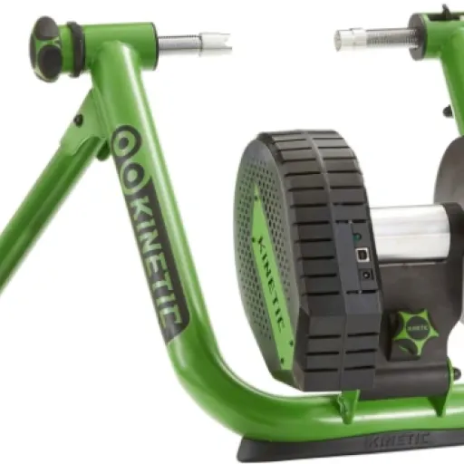 Test Kinetic Road Machine Control : un home trainer solide mais galère côté électronique