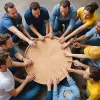 Renforcer la cohésion sportive grâce au team building musical