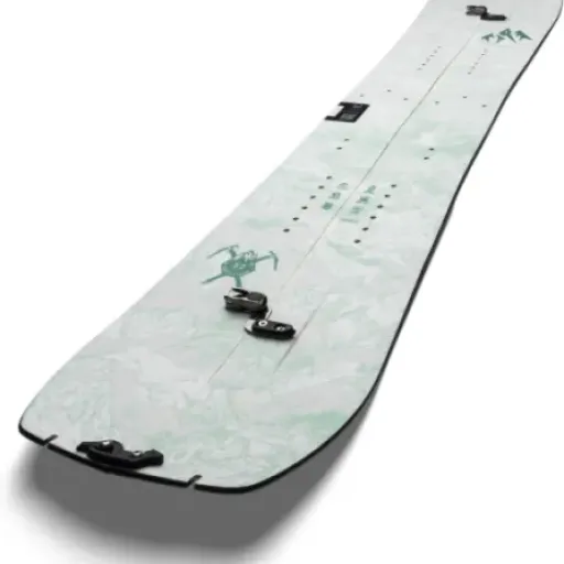 Test Jones Women Solution Splitboard 2023, 152 : une board sérieuse pour la rando, pas pour jouer tranquille sur piste