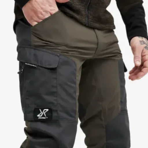 Test RevolutionRace RVRC GP Pants homme : le pantalon outdoor costaud mais pas parfait