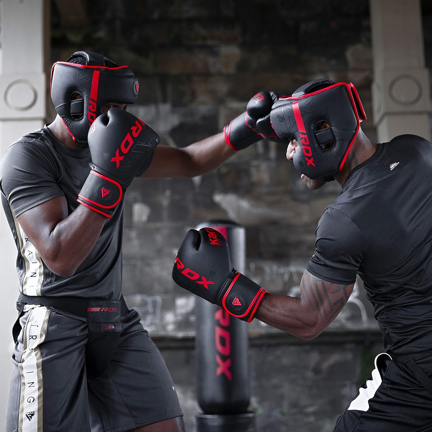 Casque Boxe pour MMA Sparring, D'entraînement, Maya Hide Cuir Kara Head Protection pour Art Martiaux, Muay Thai, Krav Maga, Kickboxing, Karaté et Combat Libre Training Protège Noir XL