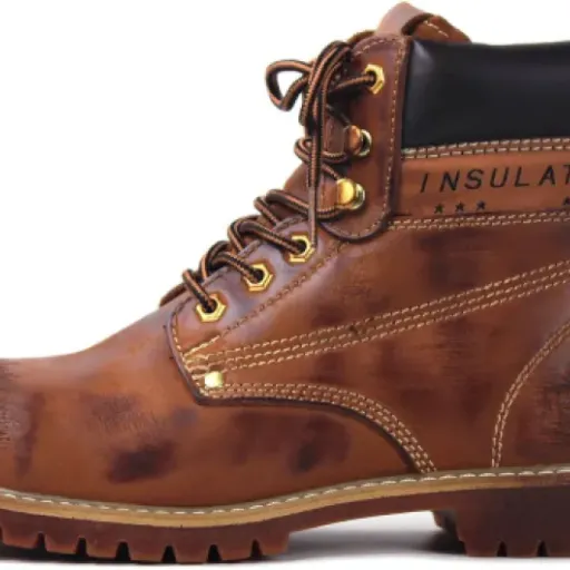 Test osstone Marron Vintage : des bottes moto/chukka qui misent surtout sur le look