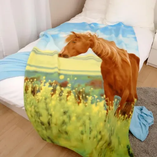 Test Herding Young Collection Couverture Polaire Cheval : un plaid sympa pour fans d’équidés