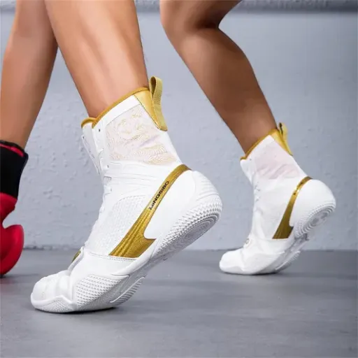 Test Chaussures De Boxe ZHENSI : des baskets montantes légères qui font le job pour la salle