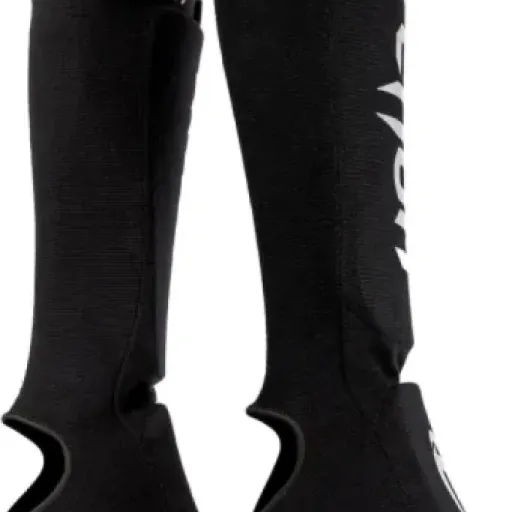 Test Venum Kontact Protège-Tibias L : la protection légère pour les entraînements réguliers